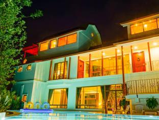 Chiang Mai Thailand hotel price promo code agoda.com