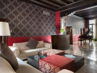 Venice Italy hotel price promo code agoda.com