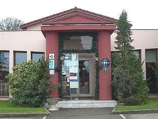 Mirecourt France hotel price promo code agoda.com